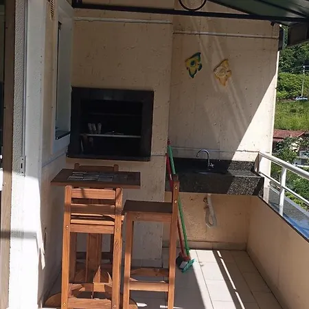 Apartamentos Com Piscinas Na Praia De Bombas Bombinhas Exterior photo
