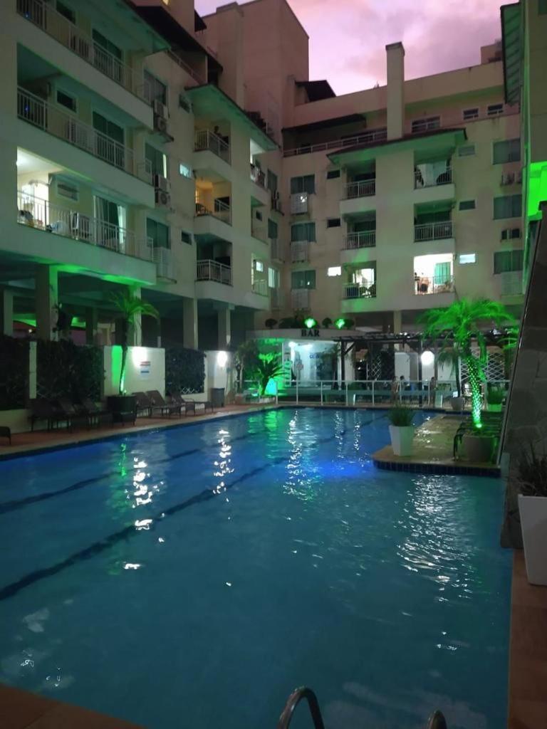 Apartment Com Piscinas Na De Bombas Bombinhas